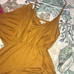 Cropped wide legged, earthbound jumper.